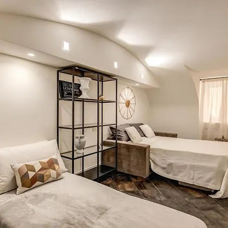 아파트 Cozy Flat In Front Of Fori Imperiali