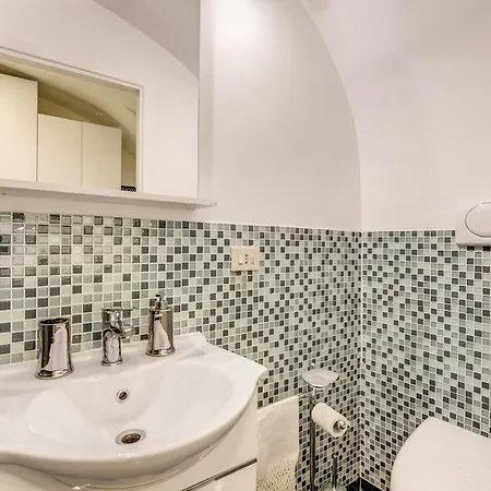 아파트 Cozy Flat In Front Of Fori Imperiali *