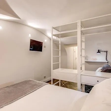 Cozy Flat In Front Of Fori Imperiali 아파트 로마