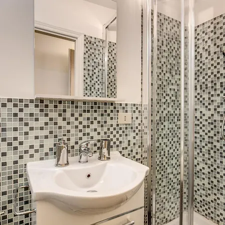 Cozy Flat In Front Of Fori Imperiali Apartment *