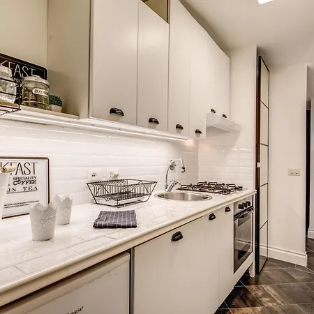 Cozy Flat In Front Of Fori Imperiali