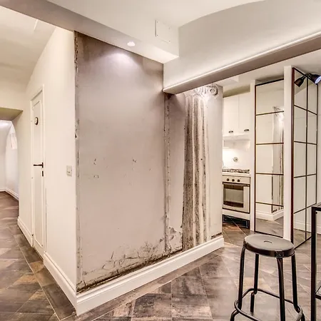 Cozy Flat In Front Of Fori Imperiali *