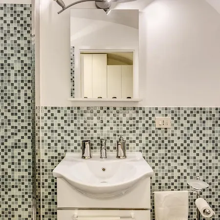Cozy Flat In Front Of Fori Imperiali